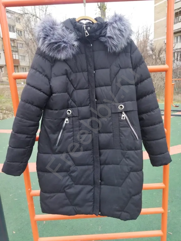 Пальто женское демисезонное 46-48 р.