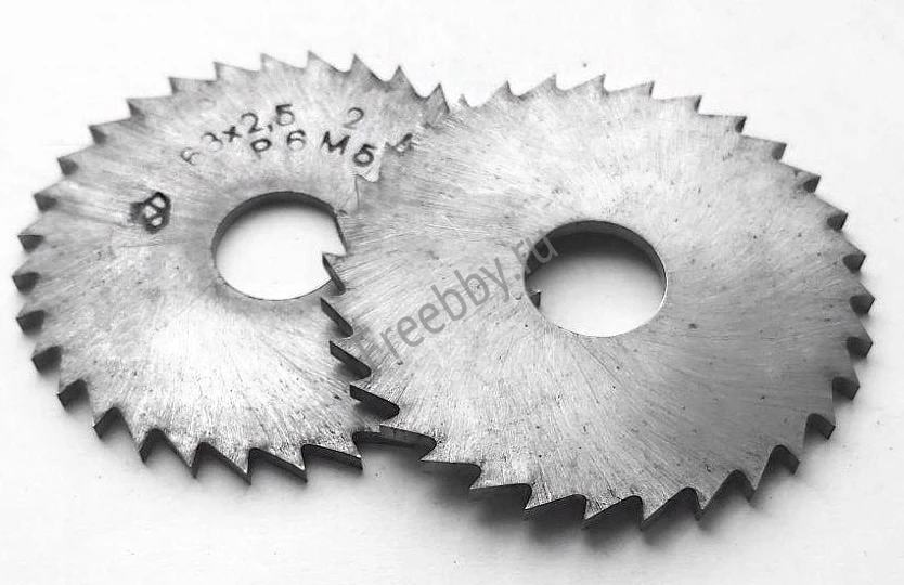 Фреза отрезная 63х2,5х16, Р6М5, тип 2, средний зуб, Z32, СССР.