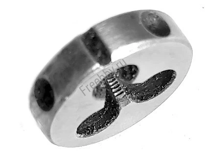 Плашка М4х0,5; 9ХС, мелкий шаг, 20/5 мм, ГОСТ 7740-71, СССР.