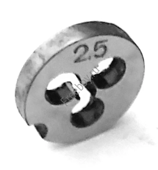 Плашка М2,5х0,45, 9ХС, основной шаг, 16/3 мм, ГОСТ 7740-71.