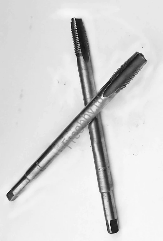 Метчик гаечный М14х1,5; Р6М5, пр хвостов, 180/30 мм, мелкий шаг, СССР.