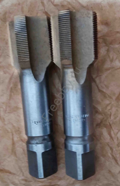 Метчик М42х1,5; к-т, м/р, Р6М5, 149/39 мм, мелкий шаг, булатир, СССР.