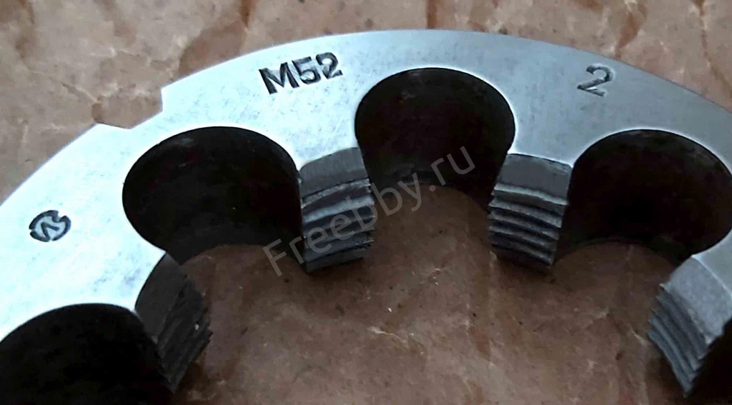 Плашка М52х2,0, ХВСГ, мелкий шаг, 90/16 мм, ГОСТ 7740-71, СССР.