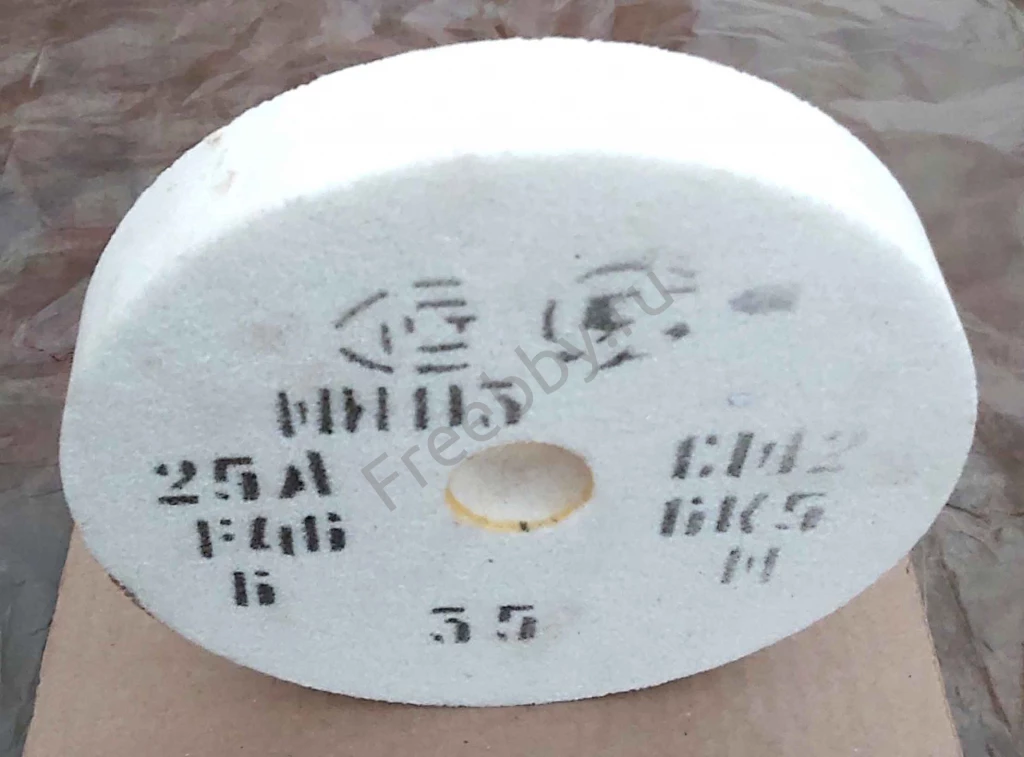 Круг шлифовальный 200х32х32, 25А, белый, 40СМ2, среднее зерно.