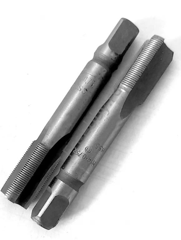 Метчик М14х0,75; к-т, м/р, Р6М5, 84/24 мм, мелкий шаг, СССР.