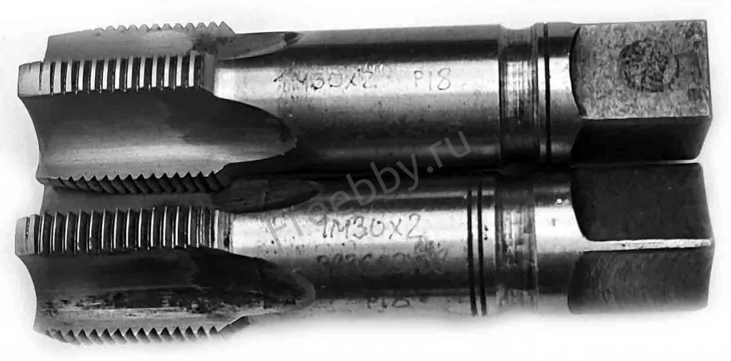 Метчик М30х2; к-т, м/р, Р18, 110/35 мм, мелкий шаг, шлиф, в/зав, СССР